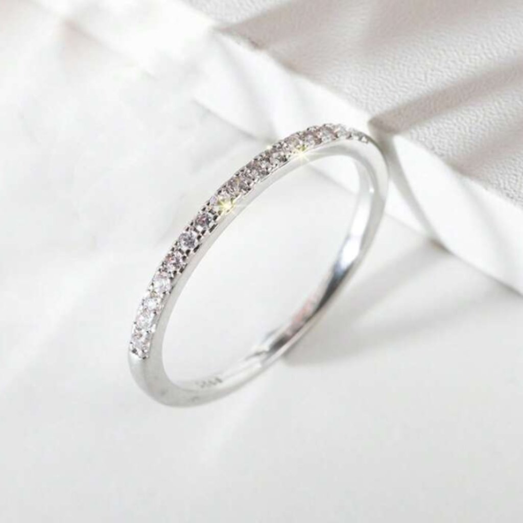 The Modern Diva Ring Women's Fashion Jewelry Silver Color